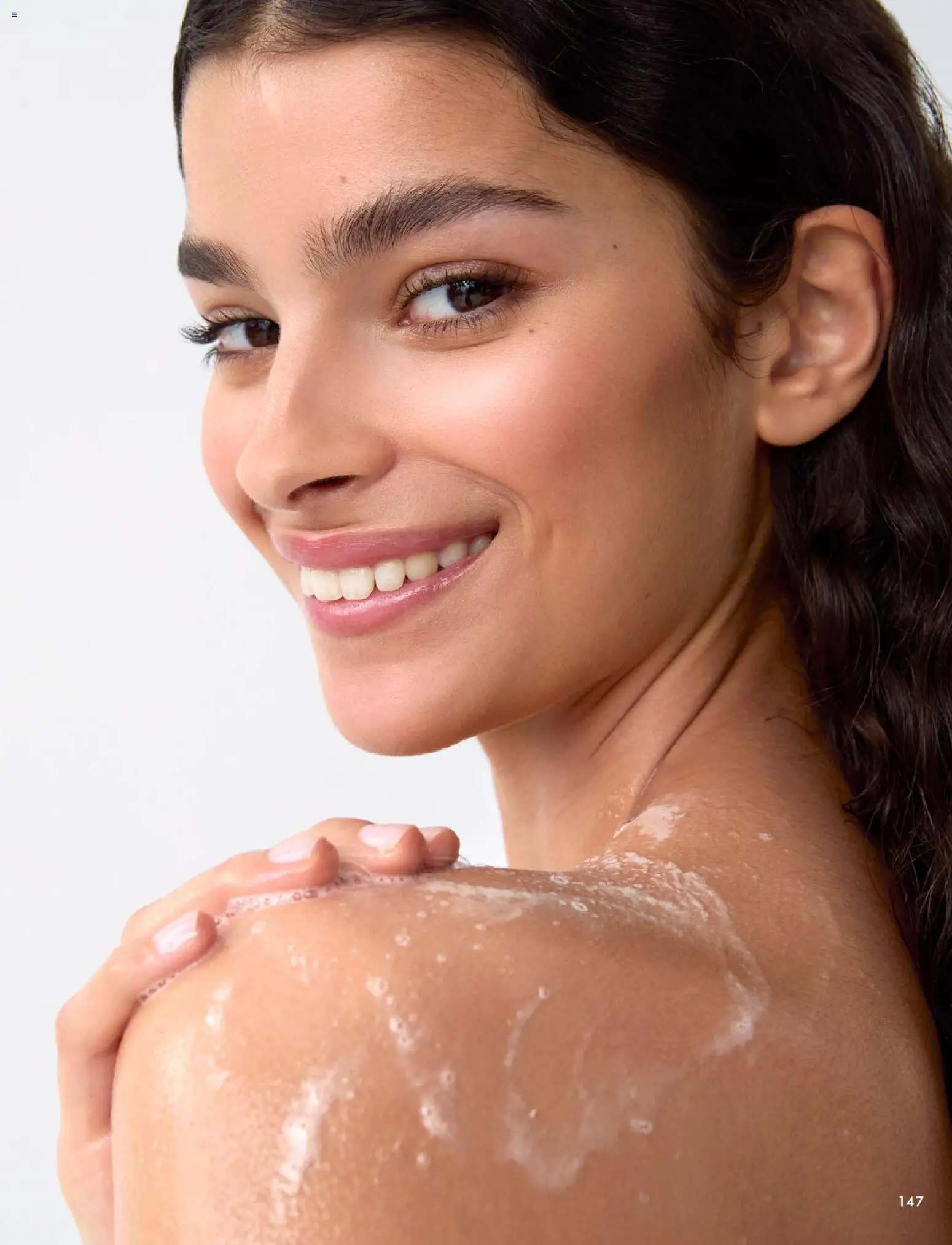 Previzualizarea de cataloage: Oriflame Oriflame Catalog 15 2026 valabil de la 11.11.2026